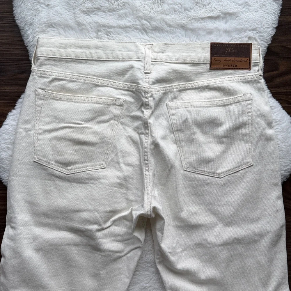 NWT J.Crew 770 Straight-fit jean in rinsed white size 34x32